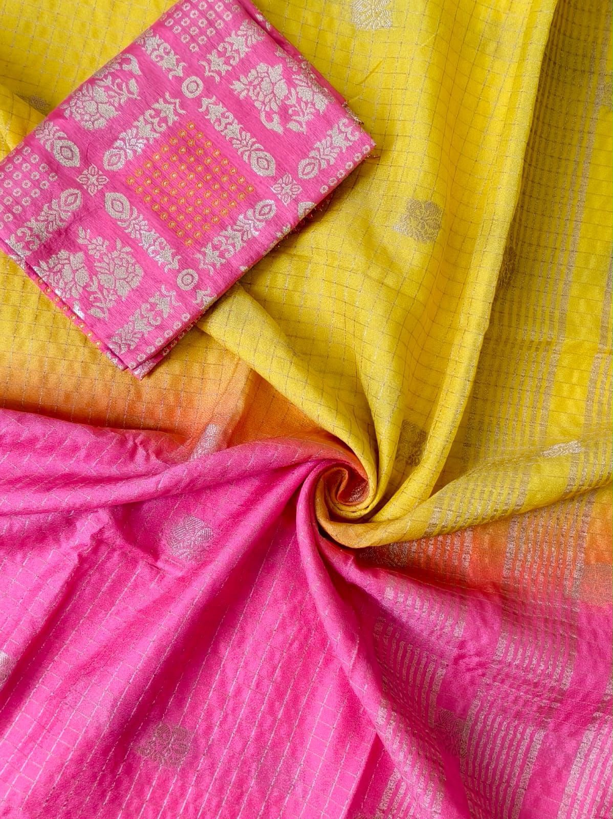 Pure Soft Glass Saree with Bandhani Blouse & Striped Pallu