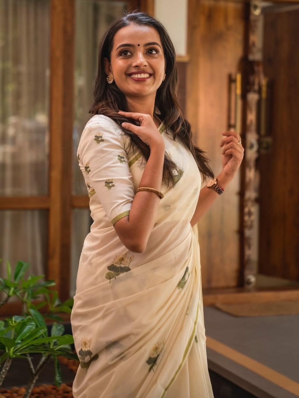 Plain Linen Saree with Digital Print Matching Blouse